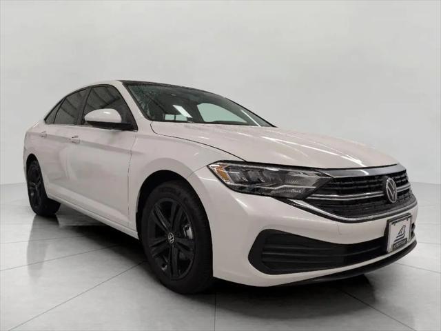 2023 Volkswagen Jetta 1.5T SE for sale in Neenah, WI