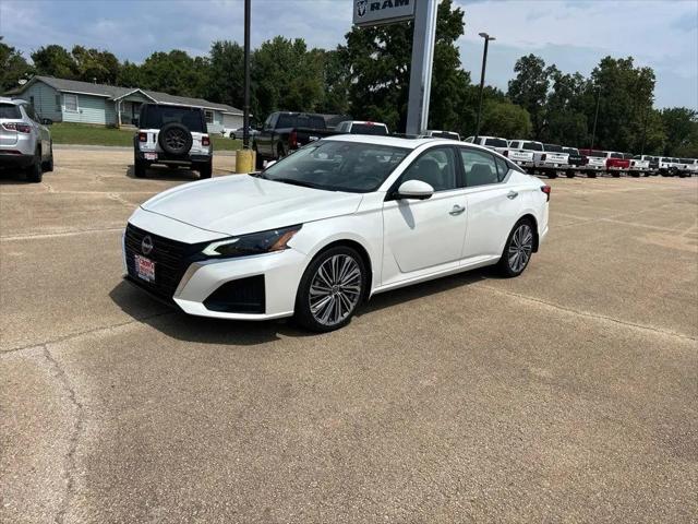2023 Nissan Altima SL FWD for sale in Bristow, OK