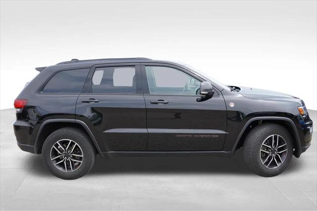 2020 Jeep Grand Cherokee Trailhawk 4x4 for sale in Lakeville, MN