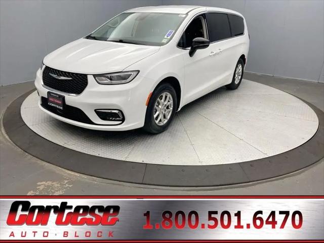 2024 Chrysler Pacifica Touring L for sale in Rochester, NY