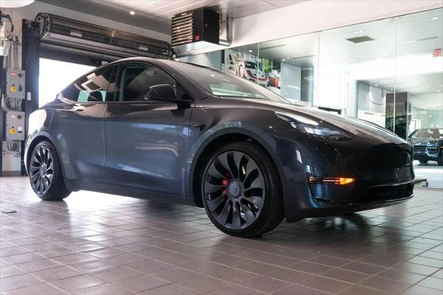 2024 Tesla Model Y Performance Dual Motor All-Wheel Drive for sale in Glendale, WI