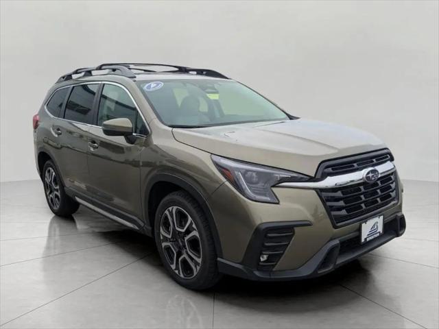 2023 Subaru Ascent Limited 7-Passenger for sale in Green Bay, WI