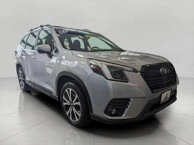 2024 Subaru Forester Limited for sale in Green Bay, WI