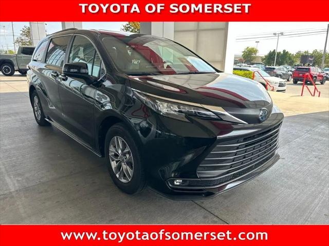2025 Toyota Sienna XLE for sale in Somerset, KY