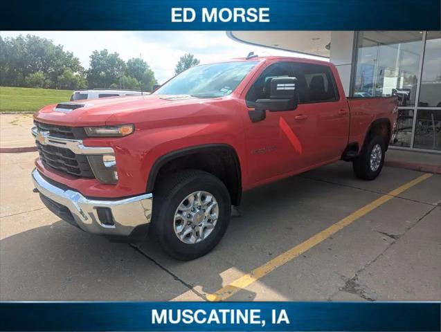 2025 Chevrolet Silverado 2500HD 4WD Crew Cab Standard Bed LT for sale in Muscatine, IA