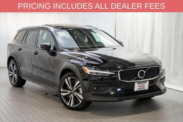 2025 Volvo V60 Cross Country Plus, B5 AWD Gas (mild hybrid) for sale in Raleigh, NC