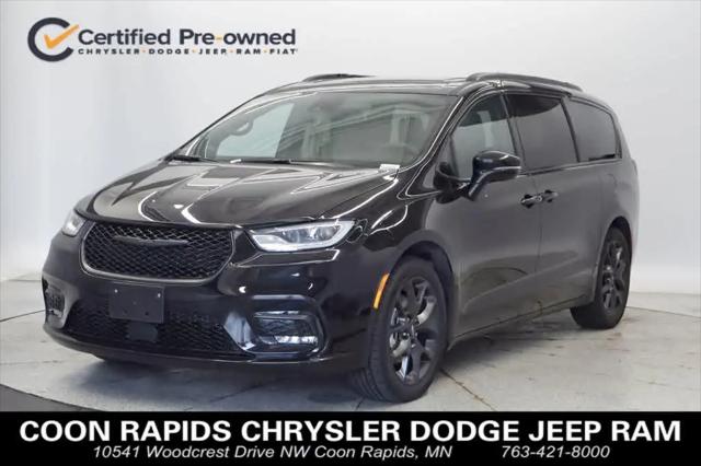 2025 Chrysler Pacifica Limited for sale in Coon Rapids, MN