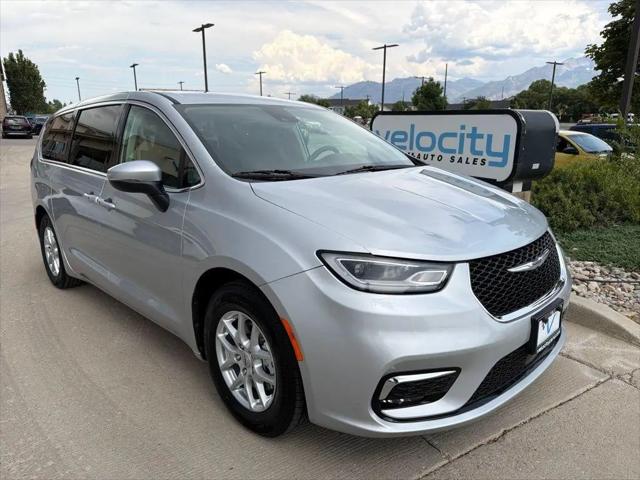 2023 Chrysler Pacifica Touring L for sale in Draper, UT
