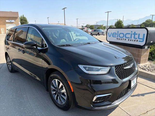 2023 Chrysler Pacifica Hybrid Touring L for sale in Draper, UT