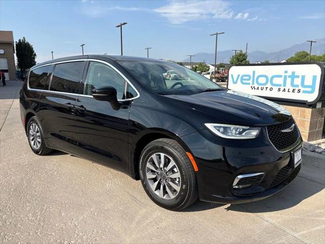 2024 Chrysler Pacifica Hybrid Select for sale in Draper, UT