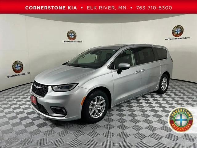 2023 Chrysler Pacifica Touring L for sale in Elk River, MN