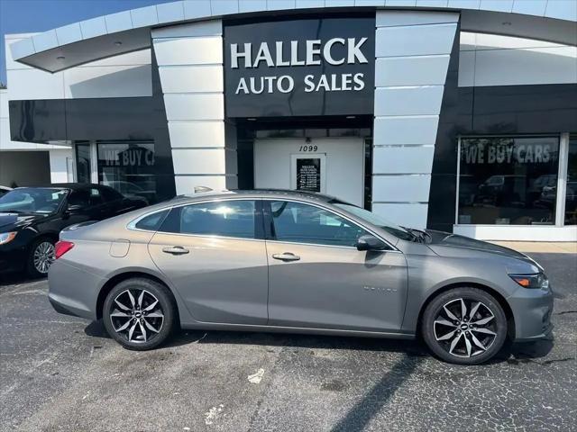 2018 Chevrolet Malibu LT for sale in Bowling Green, OH
