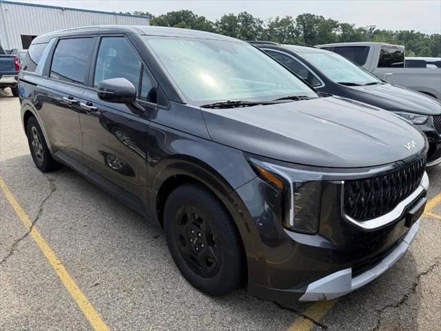 2025 Kia Carnival MPV LXS for sale in Grand Rapids, MI