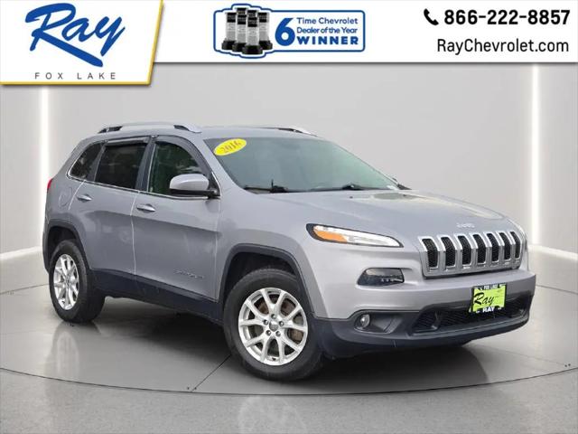 2016 Jeep Cherokee Latitude for sale in Fox Lake, IL