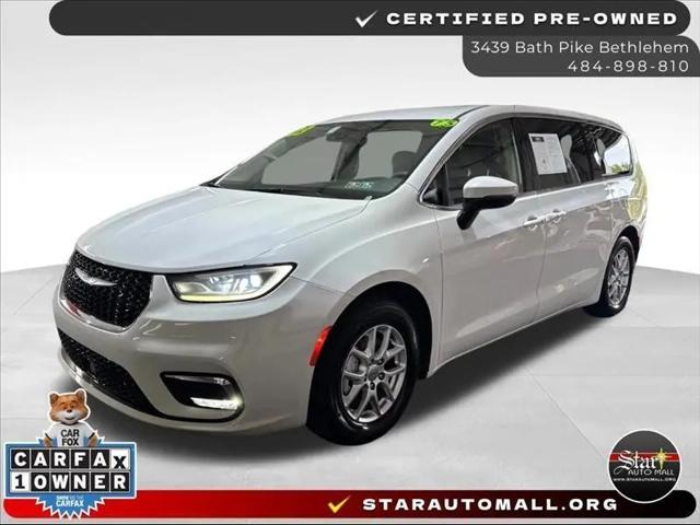 2023 Chrysler Pacifica Touring L for sale in Bethlehem, PA
