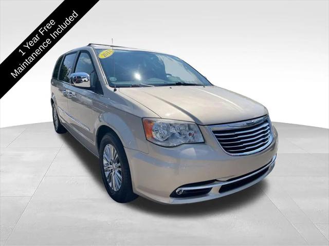 2013 Chrysler Town & Country Touring-L for sale in Westfield, IN