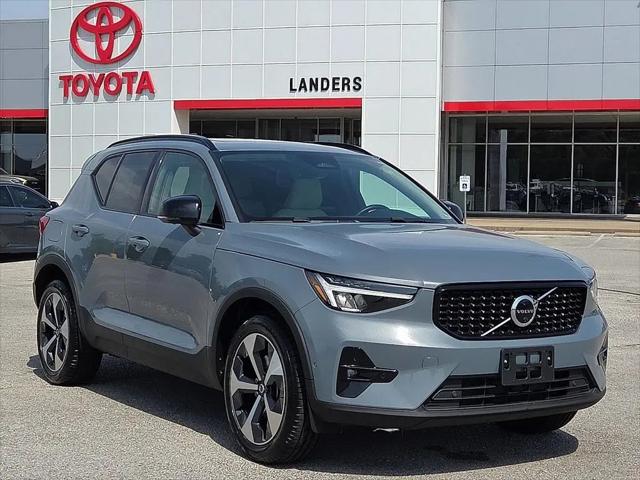 2023 Volvo XC40 B4 Ultimate Dark Theme for sale in Rogers, AR