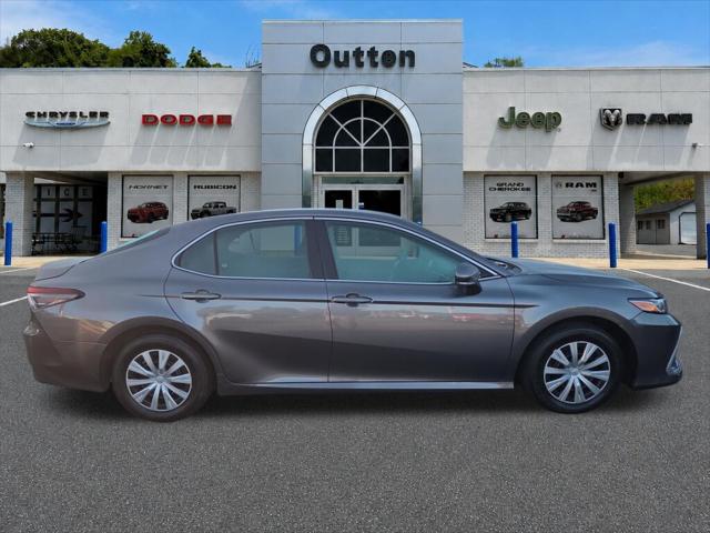 2022 Toyota Camry LE Hybrid 2022 Toyota Camry LE Hybrid