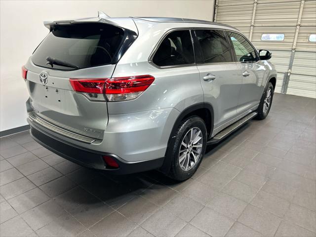 2017 Toyota Highlander XLE 2017 Toyota Highlander XLE