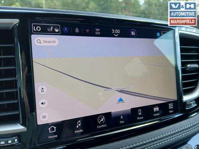 2027 Chrysler Pacifica Select