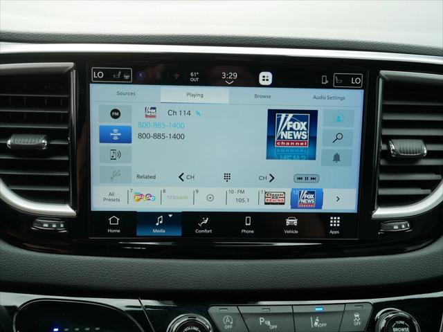 2026 Chrysler Pacifica Select