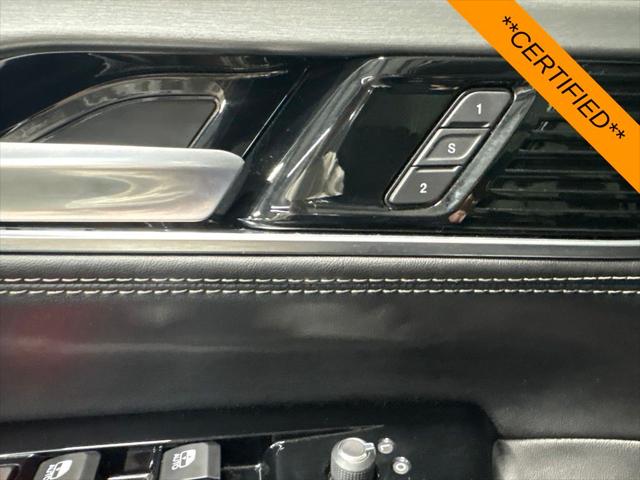 2023 Jeep Wagoneer Series II Carbide 4x4