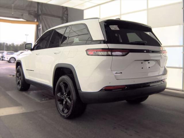 2023 Jeep Grand Cherokee Altitude 4x4 2023 Jeep Grand Cherokee Altitude 4x4