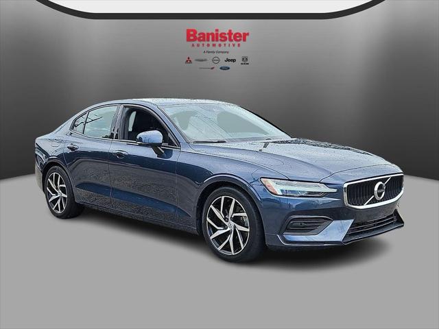 2020 Volvo S60 T5 Momentum 2020 Volvo S60 T5 Momentum