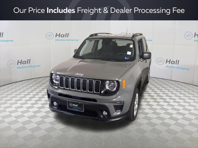 2022 Jeep Renegade Latitude 4x4 2022 Jeep Renegade Latitude 4x4