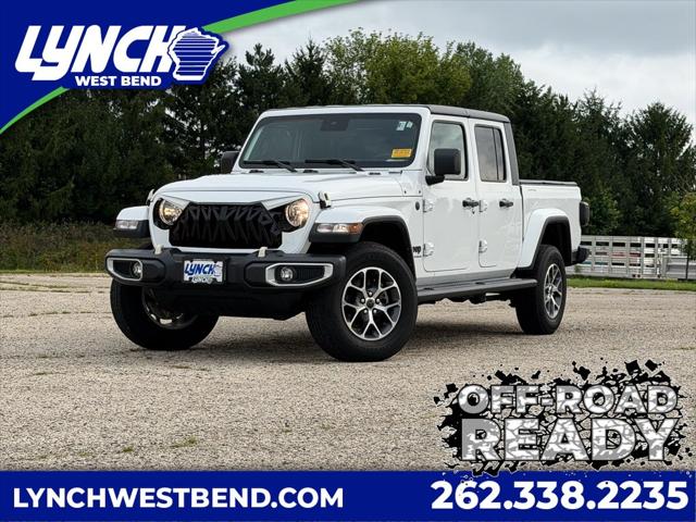 2024 Jeep Gladiator Sport S for sale near Mukwonago, WI