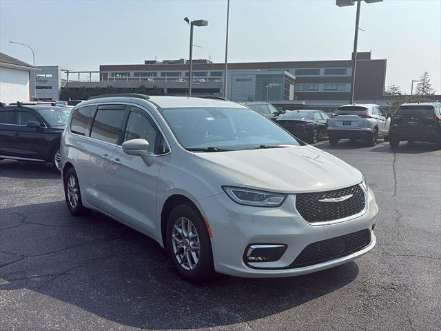 2021 Chrysler Pacifica Touring 2021 Chrysler Pacifica Touring