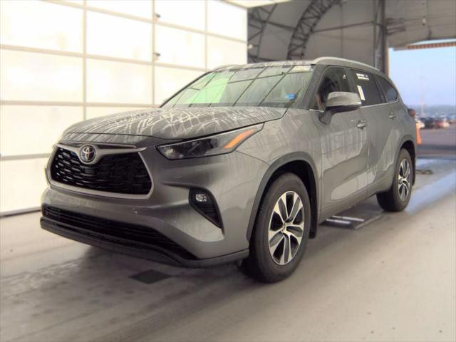 2026 Toyota Highlander XLE 2026 Toyota Highlander XLE