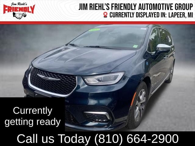 2022 Chrysler Pacifica Hybrid Pinnacle for sale in Lapeer, MI