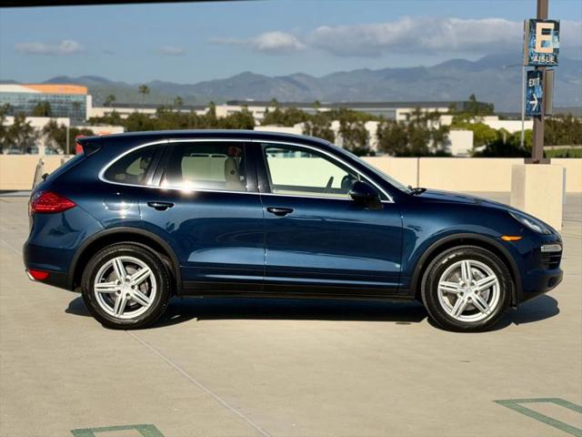 2011 Porsche Cayenne Base