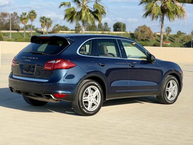 2011 Porsche Cayenne Base