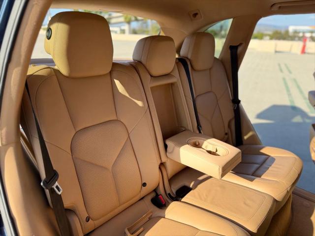 2011 Porsche Cayenne Base