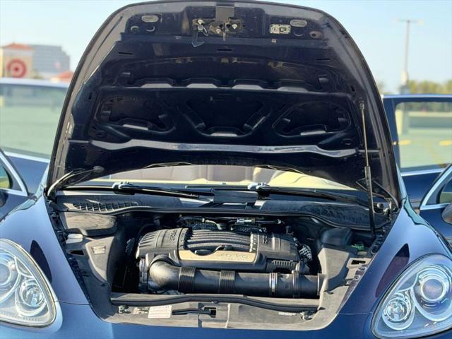 2011 Porsche Cayenne Base