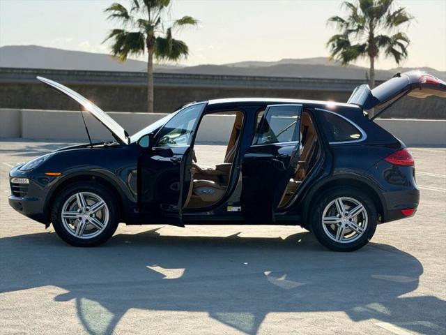 2011 Porsche Cayenne Base