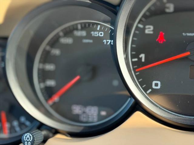 2011 Porsche Cayenne Base