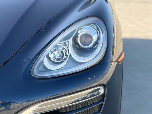 2011 Porsche Cayenne Base