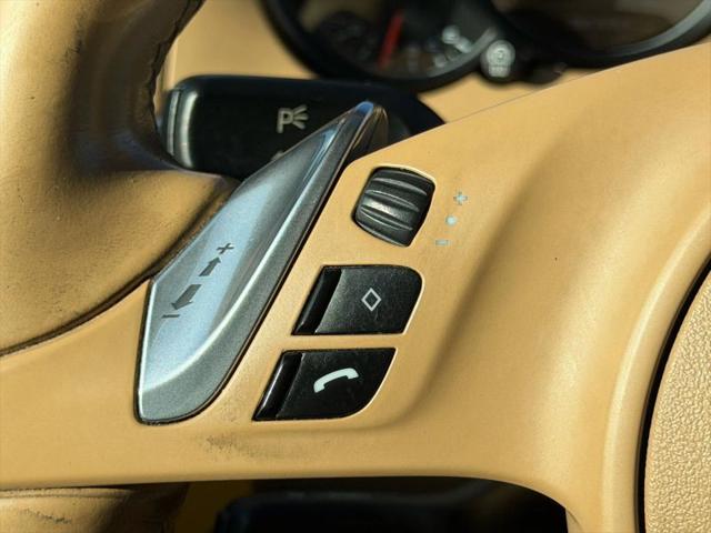 2011 Porsche Cayenne Base