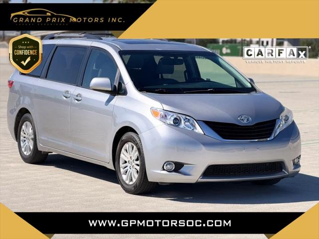 2015 Toyota Sienna XLE 8 Passenger for sale in Lake Forest, CA