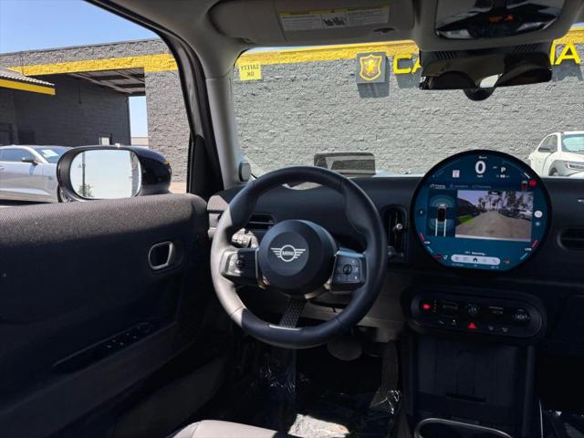 2025 MINI Hardtop Cooper