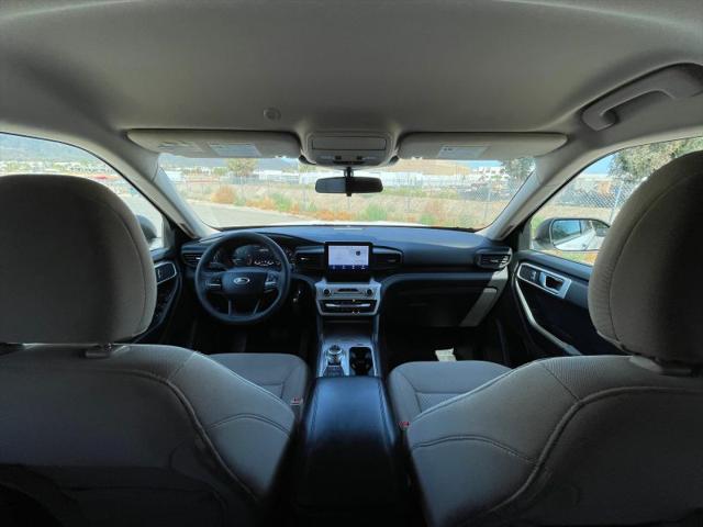 2022 Ford Explorer Base