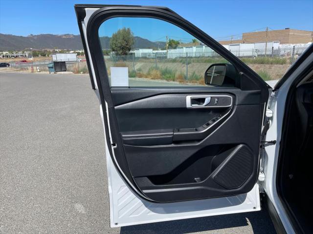 2022 Ford Explorer Base