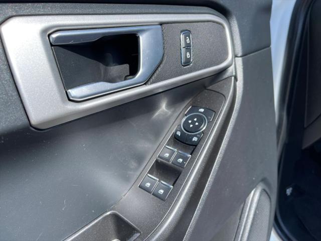 2022 Ford Explorer Base