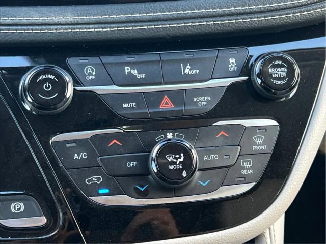2021 Chrysler Pacifica Limited AWD