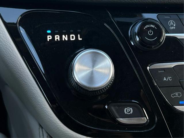 2021 Chrysler Pacifica Limited AWD