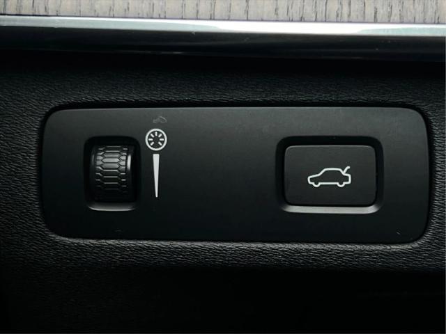 2021 Volvo XC90 T6 Inscription 7 Passenger