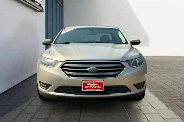 2018 Ford Taurus SEL